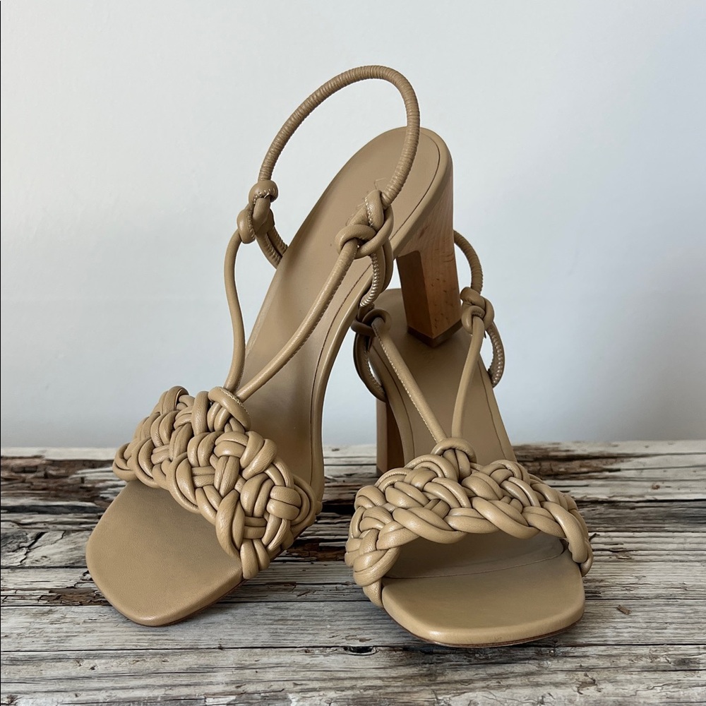 NWOT VINCE Quenelle Braided Strappy Heel Sandals EUR 37.5 USA 7.5 - Picture 2 of 15